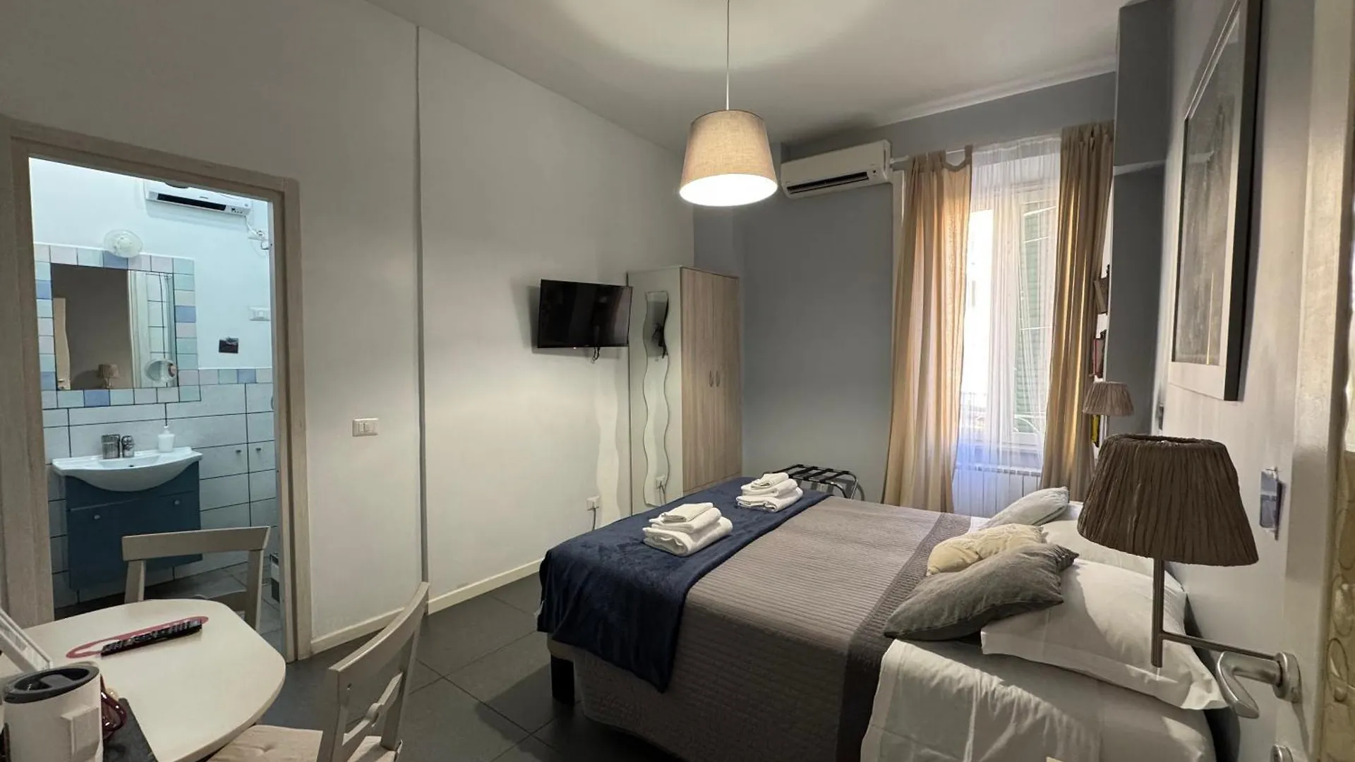 Nocleg ze śniadaniem Bed and Breakfast Le Due Civette Roma