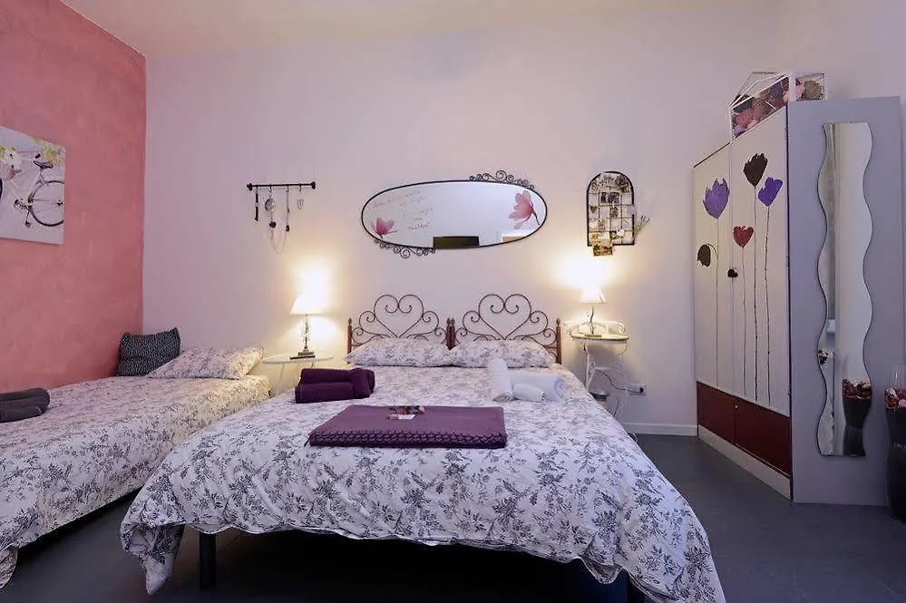 Bed and Breakfast Le Due Civette Roma 4*, Rzym